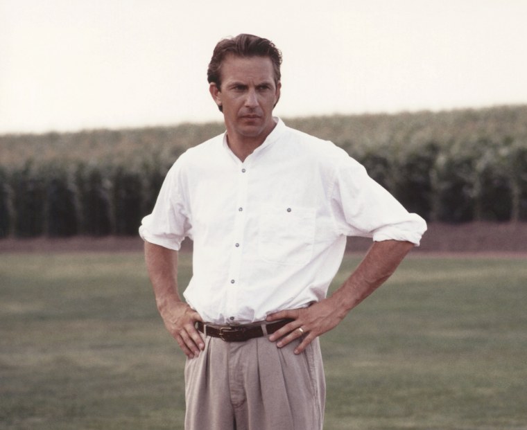 Field of Dreams' movie site continues to draw fans to Iowa, 30