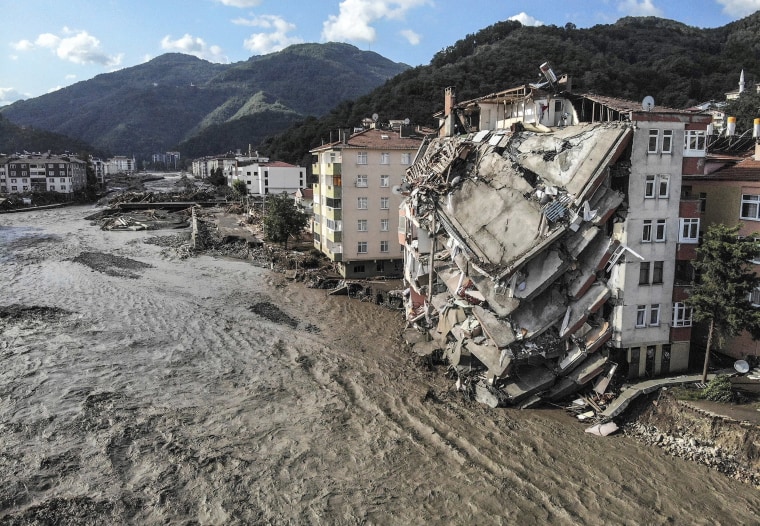 Image: Destroyed buildings after floods and mudslides killed about two dozens of people, in Bozkurt town of Kastamonu province, Turkey