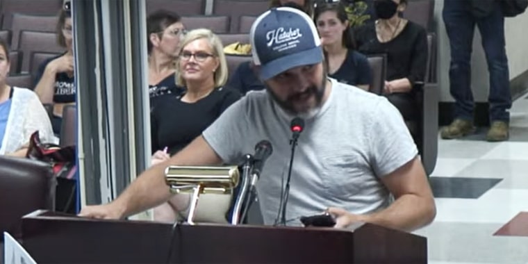 Justin Kanew gave an impassioned speech to the school board of the county in Tennessee where his daughter attends kindergarten.