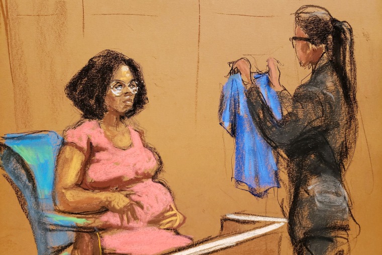 Image: R Kelly attends Brooklyn's Federal District Court during the start of his trial in New York