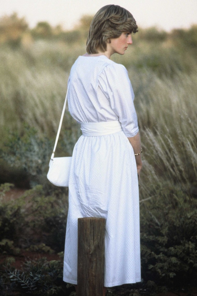 Australia : Prince Charles and Princess Diana visit Ayers Rock