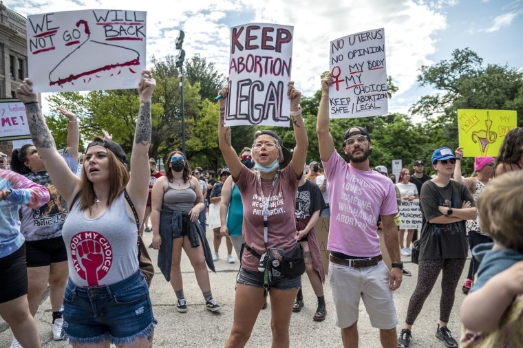 Image: Protestors Rally Against Restrictive New Texas Abortion Law In Austin