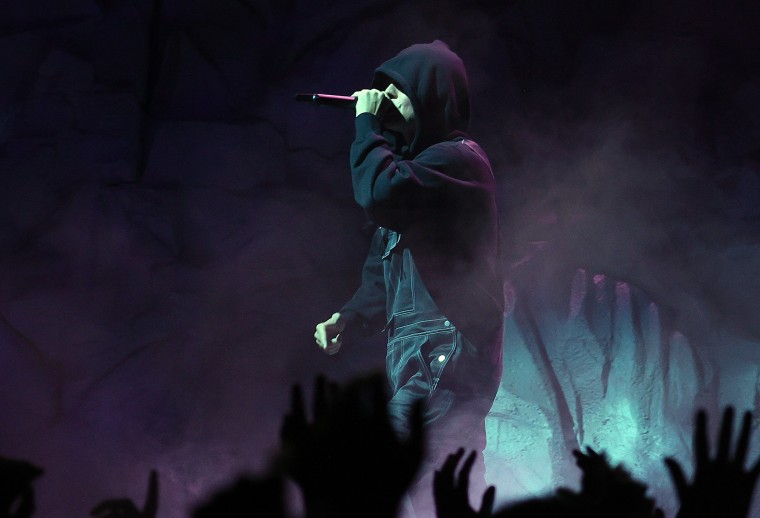 Justin Bieber performs at 2021 MTV Video Music Awards
