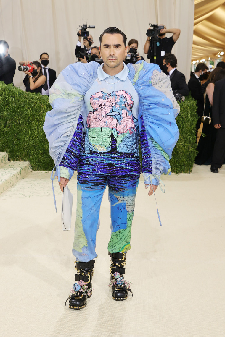 met gala 2021 louis vuitton