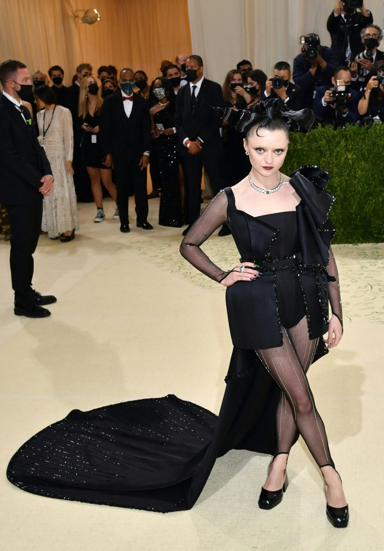 The most remarkable outfits at the Met Gala 2021 - Sneakerjagers