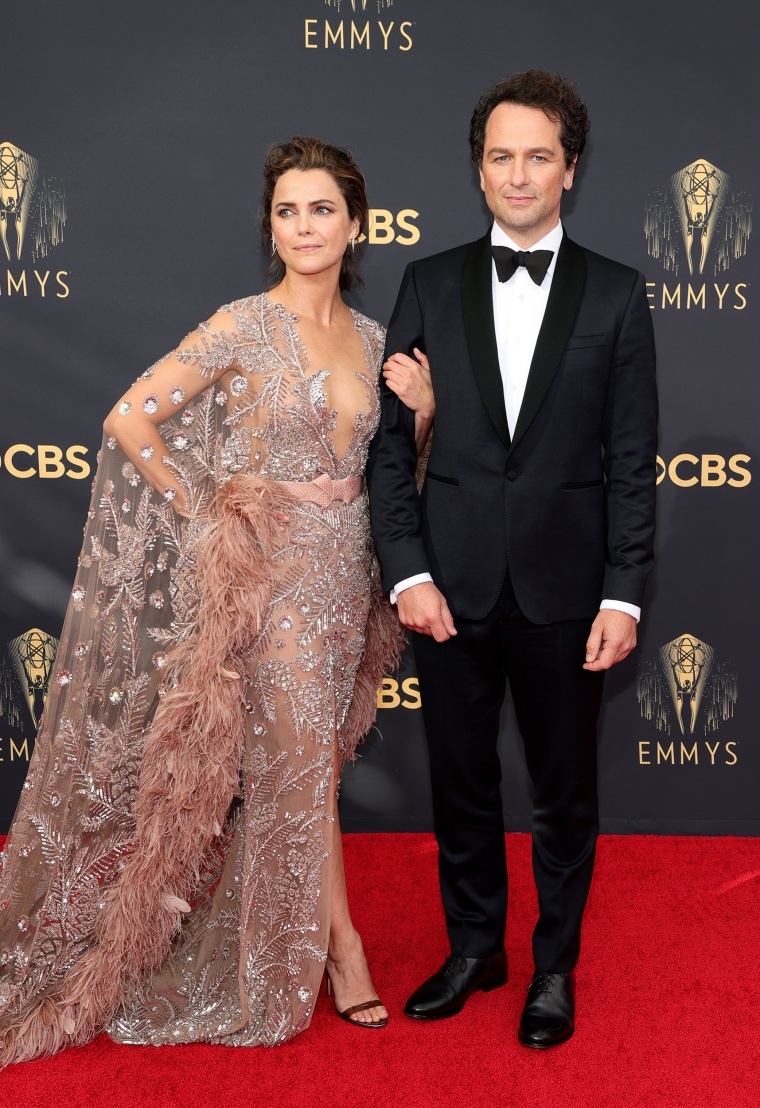Keri Russell Emmys red carpet 2021