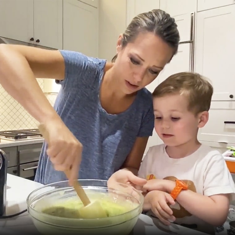 Dylan Dreyer and her son Cal teamed up to make zucchini bread. 