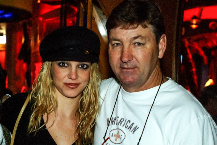 Britney Spears with her father Jamie Spears at Planet Hollywood, Las Vegas on Nov. 16, 2001.