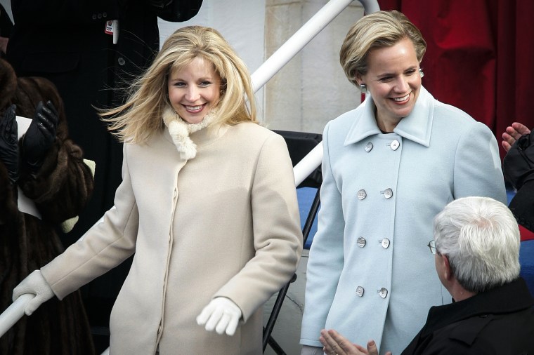 Liz and Mary Cheney arrive before the start of the swearing-in ceremony for President George W. Bush on Jan. 20, 2005 in Washington, DC.