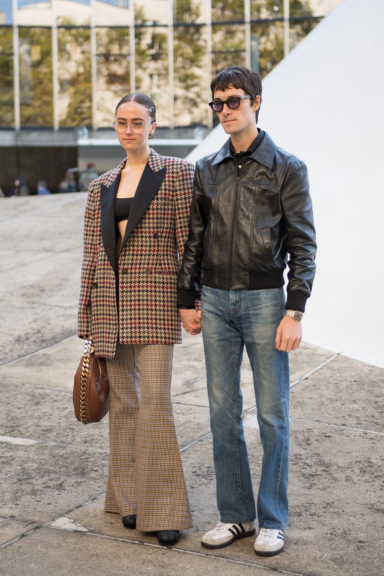 Stella Mc Cartney : Outside Arrivals -  Paris Fashion Week - Womenswear Spring Summer 2022