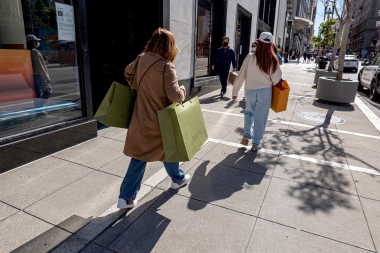 Shoppers As Consumer Prices In U.S. Top Forecast