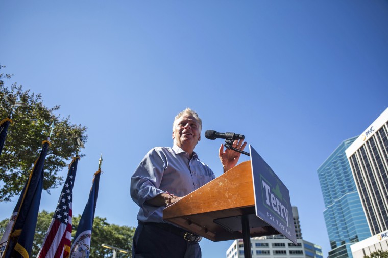 Image: Stacey Abrams Campaigns With Virginia Gubernatorial Candidate Terry McAuliffe In Norfolk, Virginia