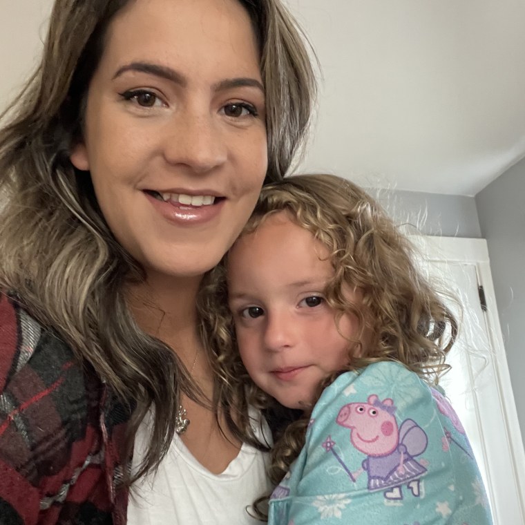 Brianna Loos and her 3-year-old daughter, Emery.