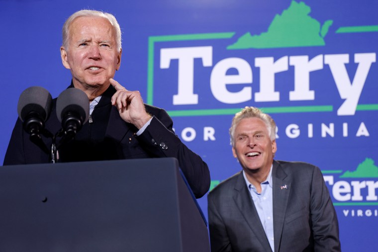 Image: President Biden campaigns for Terry McAuliffe in Virginia