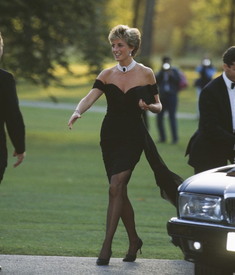 Diana Attends Vanity Fair Party At The Serpentine Gallery