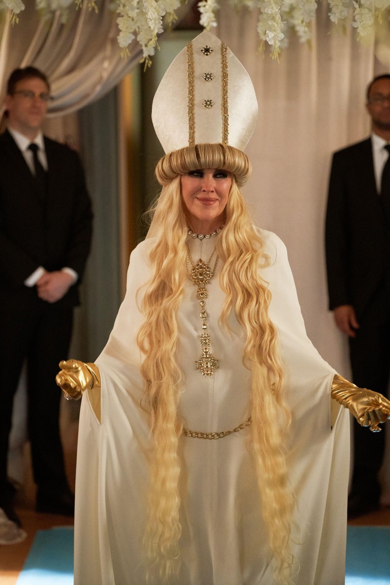 Catherine O'Hara, Schitt's Creek (2020) Season 6. Credit: Comedy Central / The Hollywood Archive