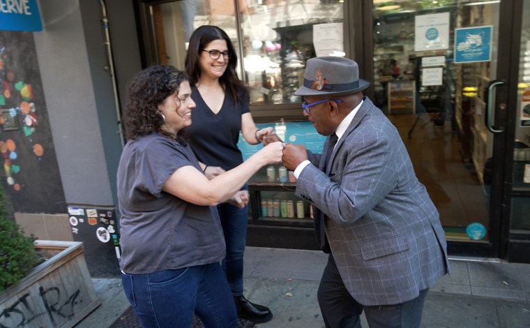 Al Roker meets the sisters putting vegan spins on their favorite Jewish dishes from childhood.