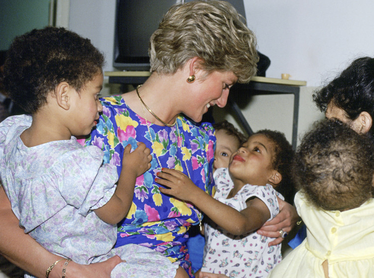 Princess Diana Visits Aids/hiv Hostel Brazil