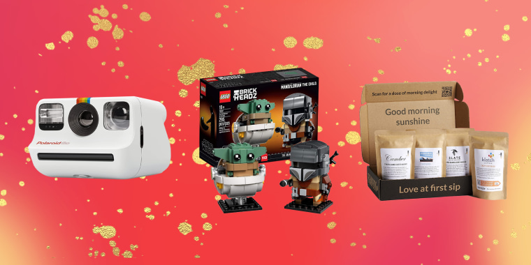 Amazon Last Minute Gift Guide showing Polaroid Go, Star Wars Legos, and Coffee Sampler