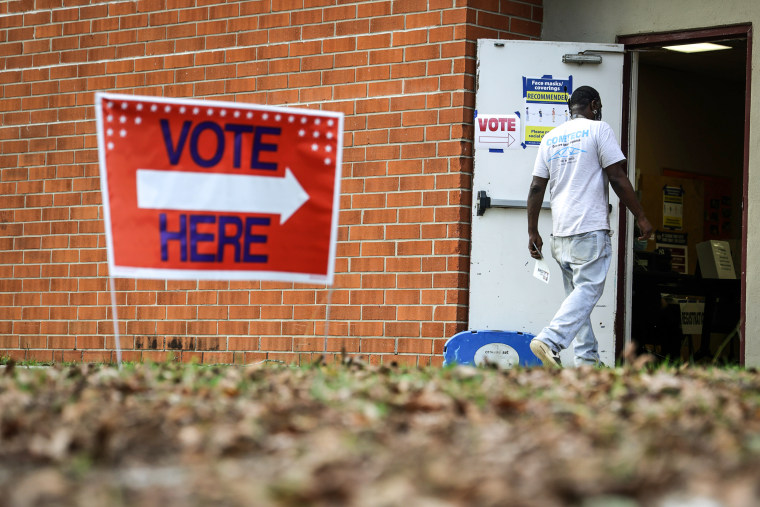 Swing State North Carolina Heads Into Final Weekend Before Election Day