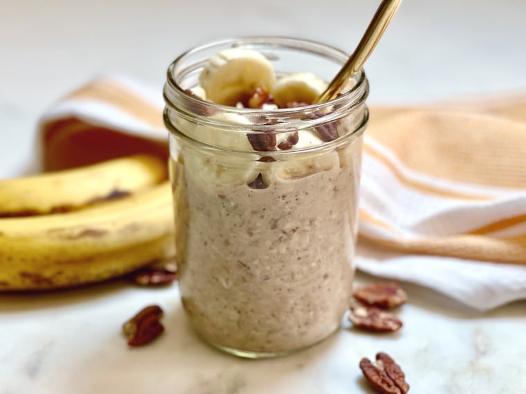 Joy Bauer's banana bread overnight oats.