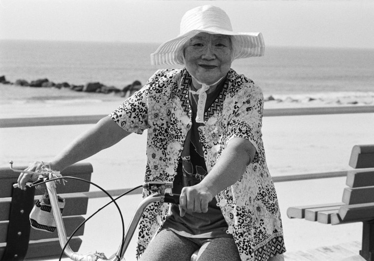 Cellist Yo-Yo-Ma's 85-year-old mother Marina Ma is featured in Warner's new book.