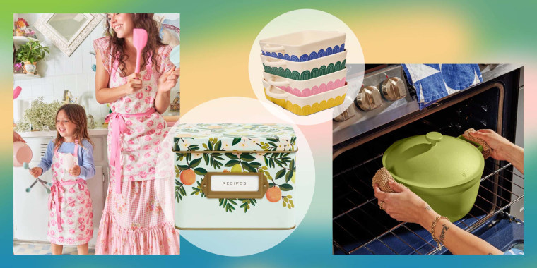 Mother’s Day cooking gifts include a Dutch oven, Stasher Bowls, Le Creuset’s Bread Oven and more.
