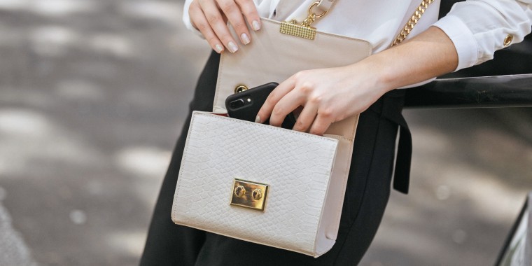 Beautiful Women Handbag Designs That Every Fashionista Must Have | Ladies designer  handbags, Bags, Fashion bags