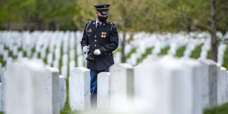 Military funeral honors at Arlington National Cemetery