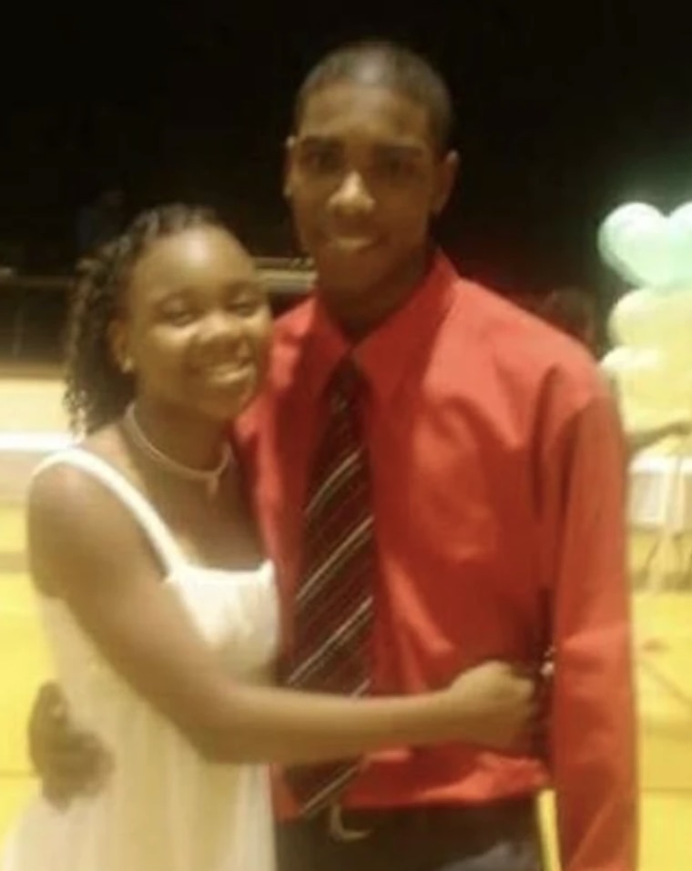 Keeshae Jacobs with her brother, Deavon.