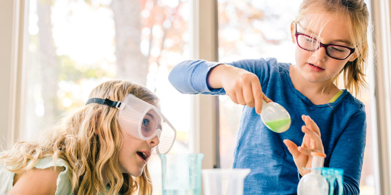 22 best STEM toys for kids in 2022 perfect to gift this holiday