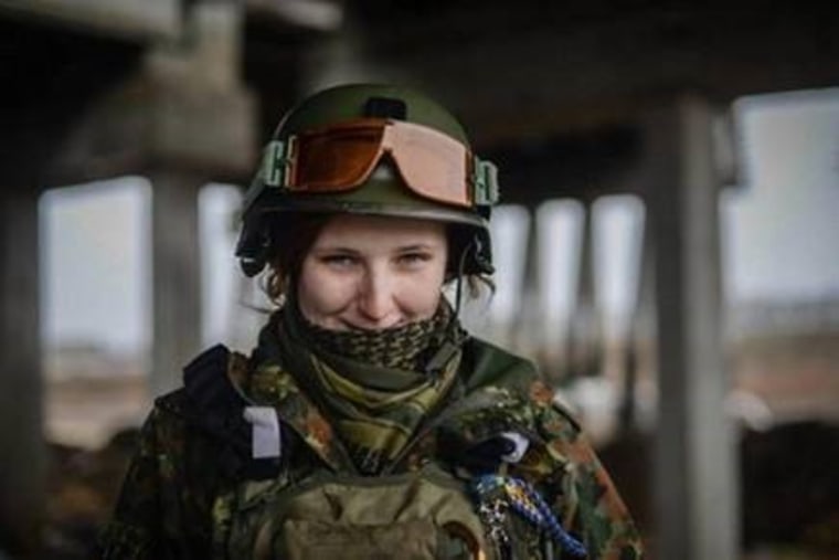 Ukrainian Female Soldiers Get First Official Women's Uniforms