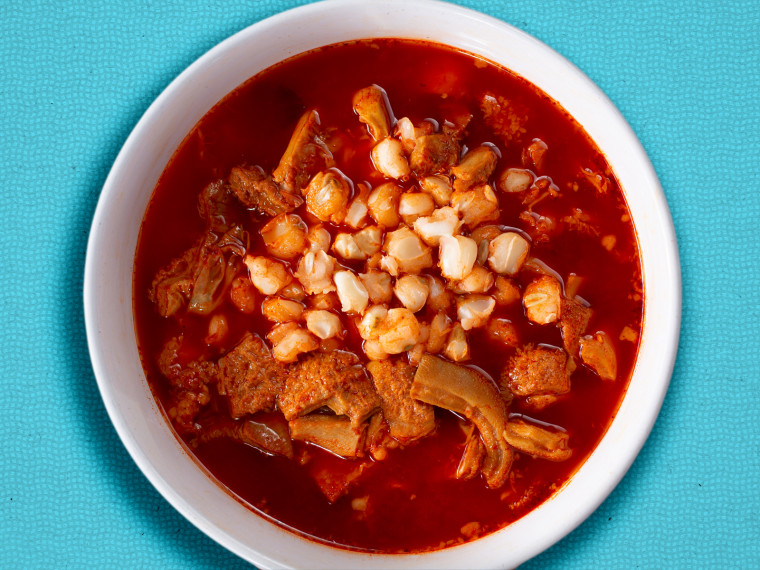 Menudo, la tradizionale zuppa messicana.