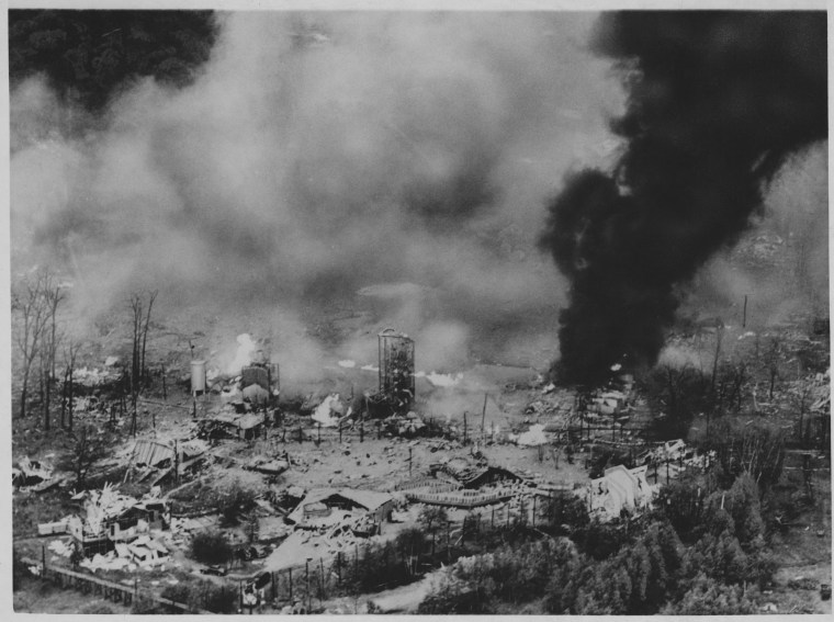 Explosion at the Hercules Powder Plant