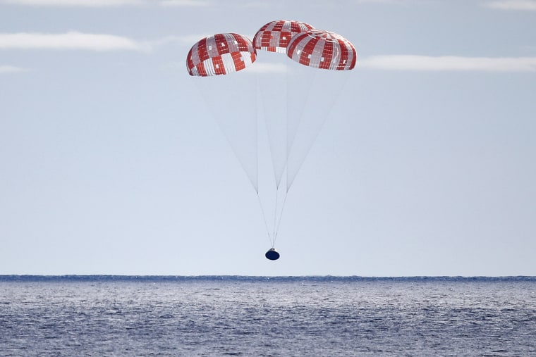 NASA's Orion Capsule Splashes Down In The Pacific After Successful Uncrewed Artemis I Moon Mission