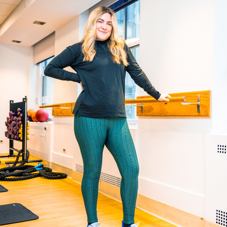 Production coordinator Camryn Privette wearing the TikTok-viral leggings at the gym.