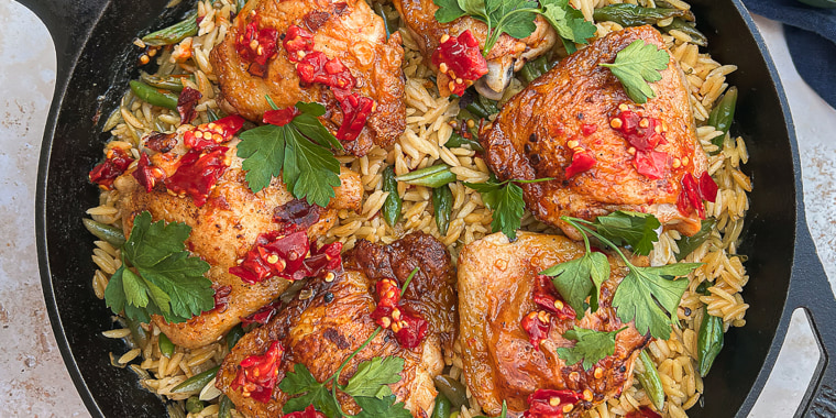https://media-cldnry.s-nbcnews.com/image/upload/t_fit-760w,f_auto,q_auto:best/newscms/2023_10/1972357/one-pan-spicy-chicken-thighs-orzo-2x1-zz-230307.jpg