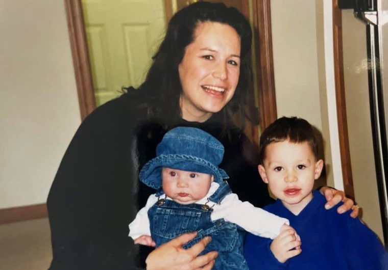 Lauren Boone as a baby with her mom and brother.