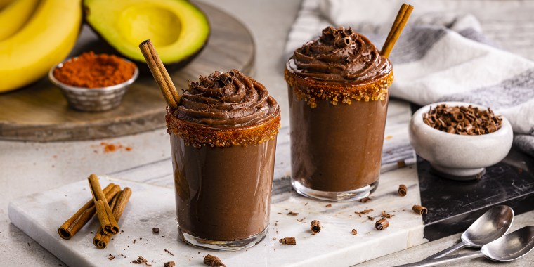 https://media-cldnry.s-nbcnews.com/image/upload/t_fit-760w,f_auto,q_auto:best/newscms/2023_29/2017449/frozen-mexican-hot-chocolate-dole-2x1-jp-230718.jpg