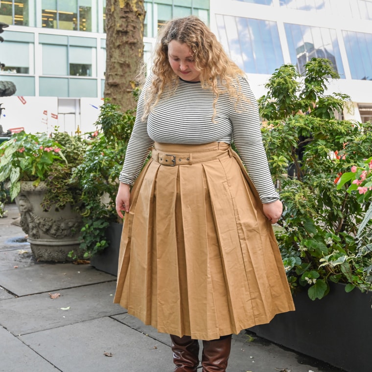 Versatile A-Line Belted Midi Skirt in Tan