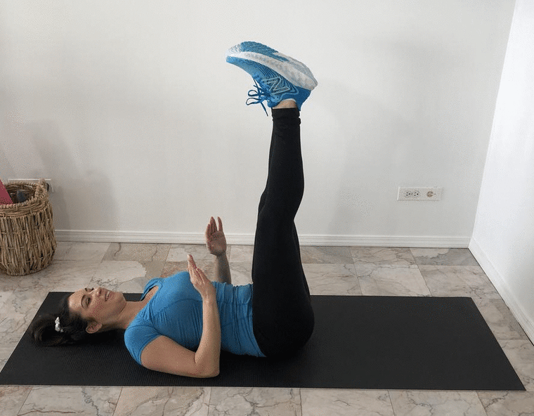 The best 15-minute Pilates ab workout to tone your entire midsection