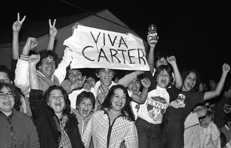 Imagem: Mexicanos-americanos cumprimentam o presidente Jimmy Carter em Los Angeles.