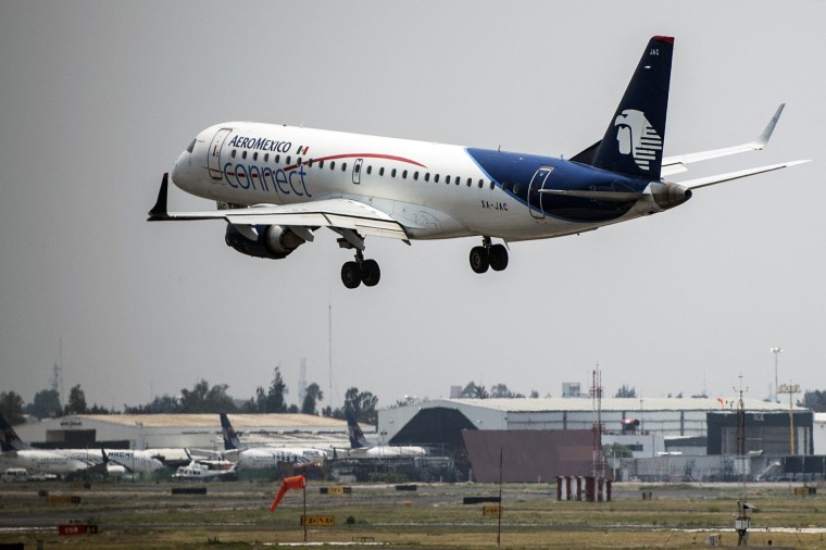 An Aeromexico airlines plane lands at the Benito Juarez International airport in Mexico City on May 20, 2020.