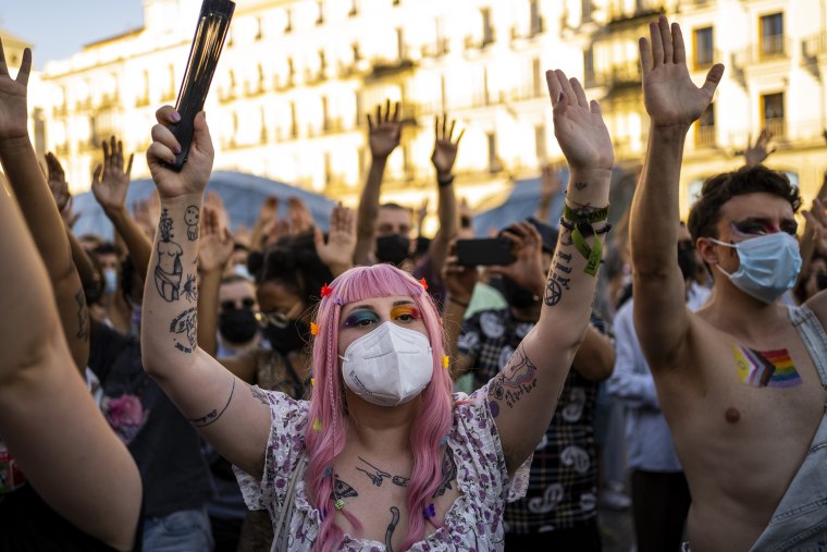 Protests in Spain against suspected LGBTQ hate crime