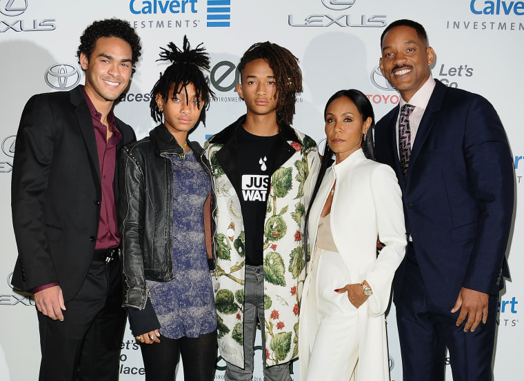 Trey Smith, Willow Smith, Jaden Smith, Jada Pinkett Smith and Will Smith