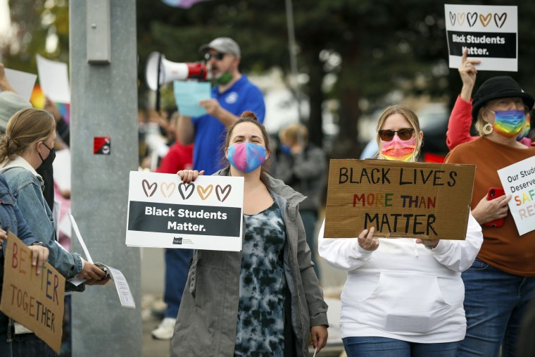 Rally Opposes Prohibiting Black LIves Matter and Pride Flags in Newberg Schools