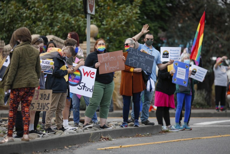 Rally Opposes Prohibiting Black LIves Matter and Pride Flags in Newberg Schools