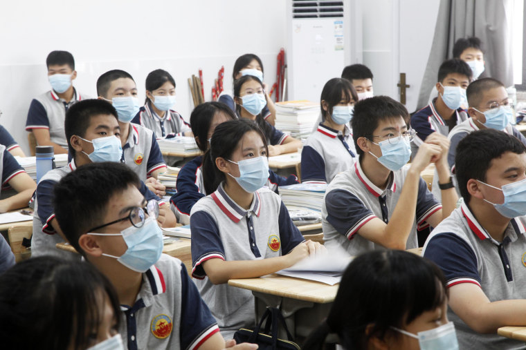Schools In Fujian Reopen In Turns