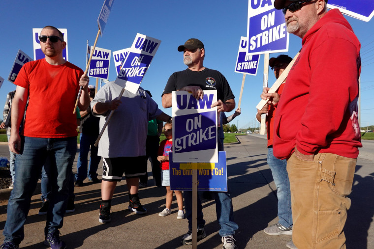 Image: John Deere Workers Strike Over Contract