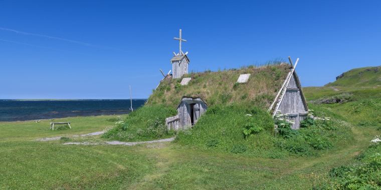 Image: reconstructed Norse buildings